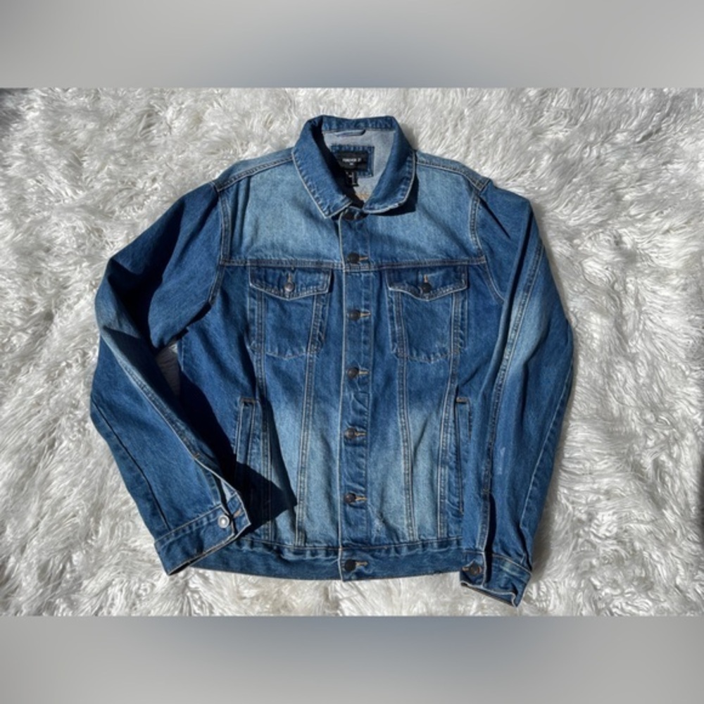 Forever 21 man Blue Denim Jacket L